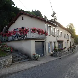 https://le-pont-de-livinhac.midi-pyreneeshotels.com